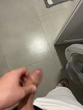 Snapshot of Vld121 chatting on 03.03.25 Vld121 online show from 03.03.25