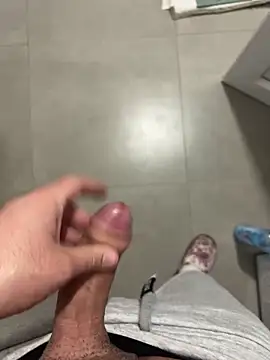 Snapshot of Vld121 chatting on 03.07.25 Vld121 online show from 03.07.25