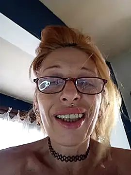 FrozenWaffle online show from 02.03.25