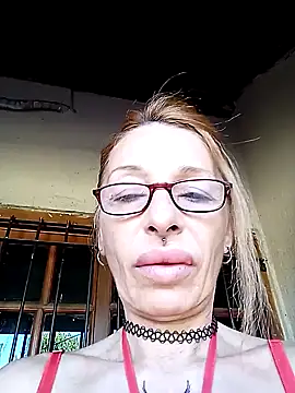 FrozenWaffle online show from 02.17.25