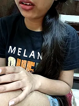 Snapshot of Nupur_69 chatting on 09.22.25 Nupur 69 online show from 09.22.25