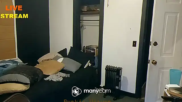 Snapshot of Punkie6669 chatting on 02.07.25 Punkie6669 online show from 02.07.25