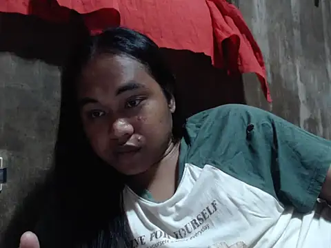 Snapshot of bettina_love chatting on 09.22.25 bettina love online show from 09.22.25