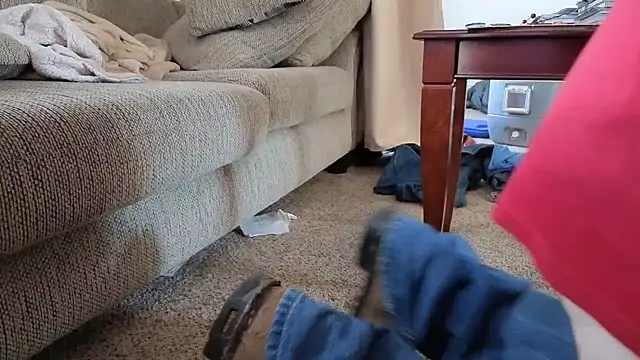 Snapshot of CDforU chatting on 10.03.25 CDforU online show from 10.03.25