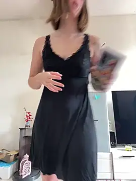 Snapshot of Daisy_Michto_Officiel chatting on 03.06.25 Daisy Michto Officiel online show from 03.06.25