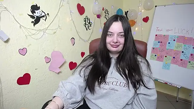 Snapshot of MilanaPrice chatting on 02.20.25 MilanaPrice online show from 02.20.25
