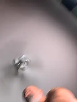 Snapshot of 1Pickles@xh chatting on 10.26.25 1Picklesxh online show from 10.26.25