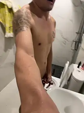 Snapshot of Jesterday chatting on 12.31.24 Jesterday online show from 12.31.24