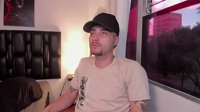 Pleasure Vibes23 online show from 01.21.25