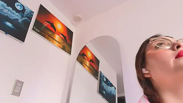 Pleasure Vibes23 online show from 10.18.25