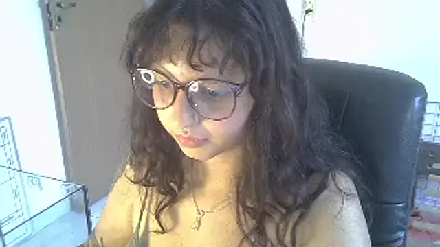 Snapshot of myamillor chatting on 12.07.24 myamillor online show from 12.07.24