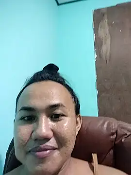 Snapshot of sexyts69xx chatting on 11.17.25 sexyts69xx online show from 11.17.25