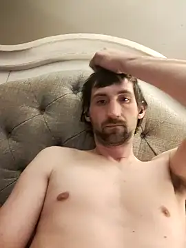 Snapshot of lewis7869 chatting on 02.18.25 lewis7869 online show from 02.18.25