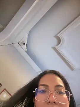 Snapshot of SheenaBrooke chatting on 02.19.25 SheenaBrooke online show from 02.19.25