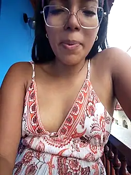 Snapshot of SheenaBrooke chatting on 03.02.25 SheenaBrooke online show from 03.02.25