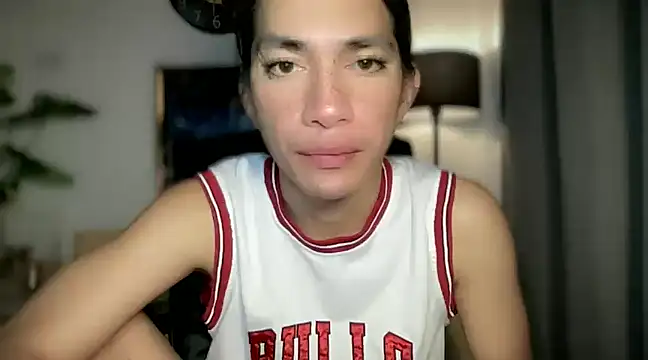 Snapshot of QUEEN_LILITH chatting on 02.24.25 QUEEN LILITH online show from 02.24.25