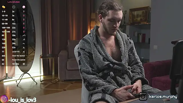 Louis Karlos online show from 11.18.25