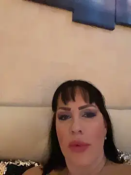 Snapshot of Lolaley2 chatting on 12.13.24 Lolaley2 online show from 12.13.24