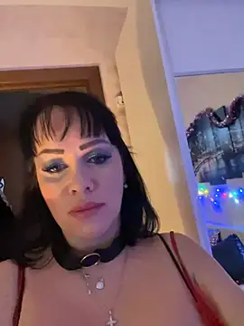 Snapshot of Lolaley2 chatting on 01.06.25 Lolaley2 online show from 01.06.25