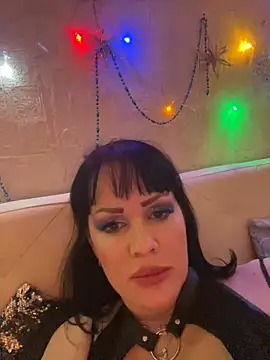 Snapshot of Lolaley2 chatting on 02.11.25 Lolaley2 online show from 02.11.25