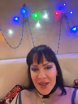 Snapshot of Lolaley2 chatting on 02.12.25 Lolaley2 online show from 02.12.25