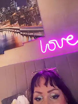 Snapshot of Lolaley2 chatting on 10.09.25 Lolaley2 online show from 10.09.25