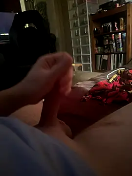 whitestroker online show from 10.23.25