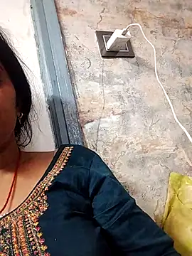 Snapshot of Manmohini123 chatting on 02.23.25 Manmohini123 online show from 02.23.25