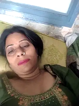Snapshot of Manmohini123 chatting on 03.15.25 Manmohini123 online show from 03.15.25