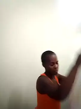 Snapshot of hairybushpussyxx1 chatting on 02.19.25 hairybushpussyxx1 online show from 02.19.25