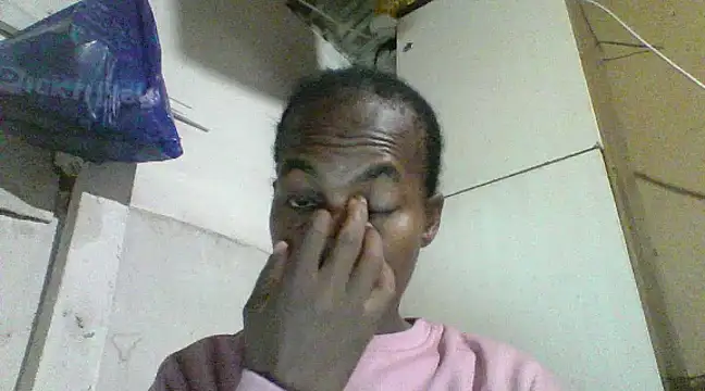 Snapshot of hairybushpussyxx1 chatting on 03.23.25 hairybushpussyxx1 online show from 03.23.25