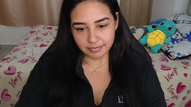 Snapshot of _anastasia chatting on 02.13.25 anastasia online show from 02.13.25