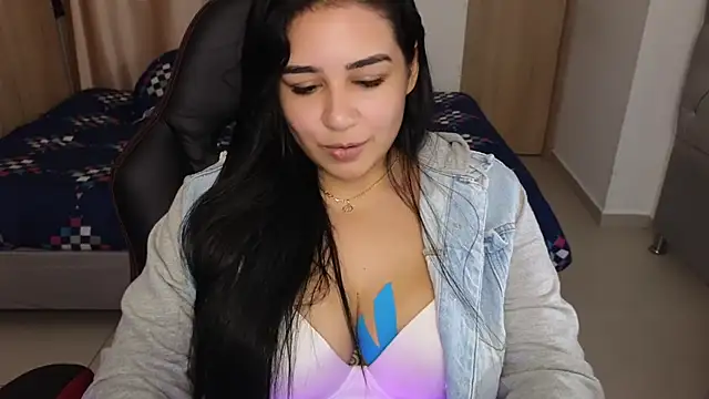 Snapshot of _anastasia chatting on 03.16.25 anastasia online show from 03.16.25
