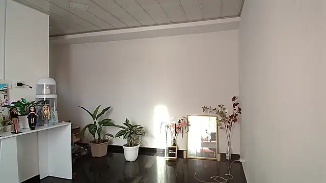Snapshot of NicoleCortez chatting on 01.12.25 NicoleCortez online show from 01.12.25