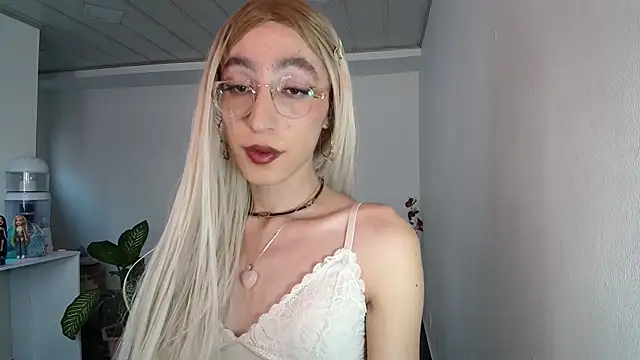 Snapshot of NicoleCortez chatting on 01.23.25 NicoleCortez online show from 01.23.25