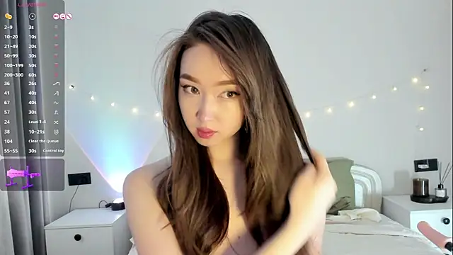  luna 022 online show from 09.15.25