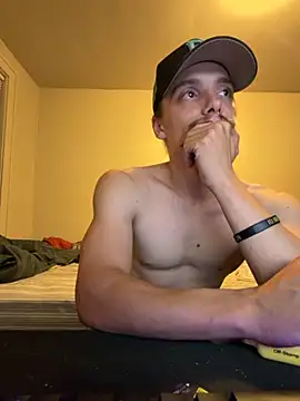 Snapshot of trippyski chatting on 10.19.25 trippyski online show from 10.19.25