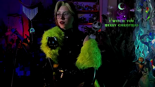 Scarlett Wanner online show from 12.21.24