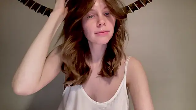 Snapshot of Nikki_Mimimi chatting on 12.29.24 Nikki Mimimi online show from 12.29.24