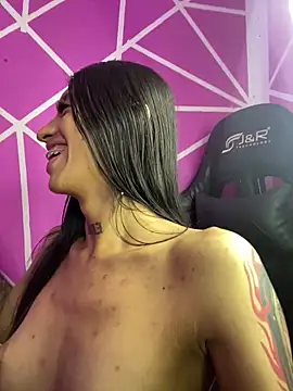 Ortegakim online show from 02.14.25