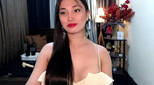 Snapshot of Dhalia_Gomez06 chatting on 03.08.25 Dhalia Gomez06 online show from 03.08.25