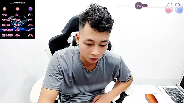 Naughty--asian online show from 12.01.25