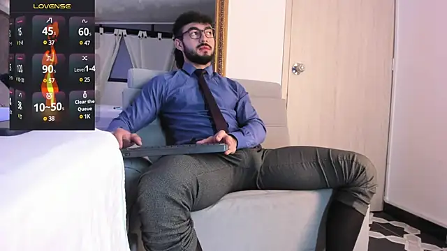 MarkWalker   online show from 02.06.25