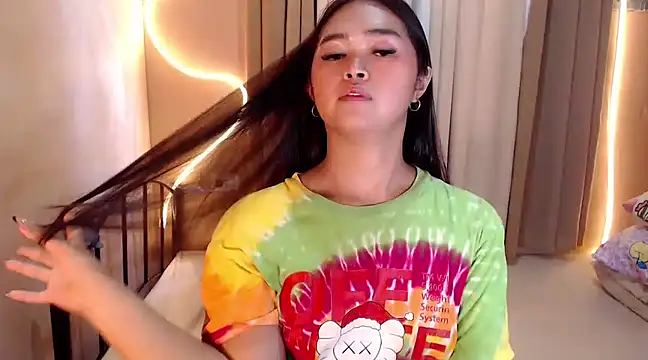 Itsme claire online show from 03.13.25