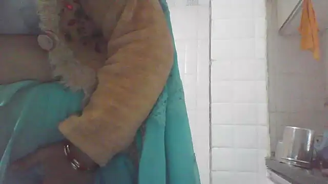 Snapshot of Riyasingh9 chatting on 12.02.24 Riyasingh9 online show from 12.02.24