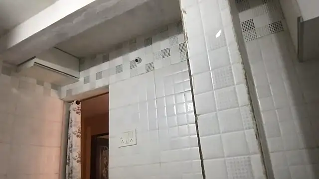 Snapshot of Riyasingh9 chatting on 12.17.24 Riyasingh9 online show from 12.17.24