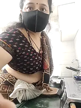 Snapshot of Riyasingh9 chatting on 01.08.25 Riyasingh9 online show from 01.08.25