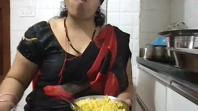 Snapshot of Riyasingh9 chatting on 02.01.25 Riyasingh9 online show from 02.01.25