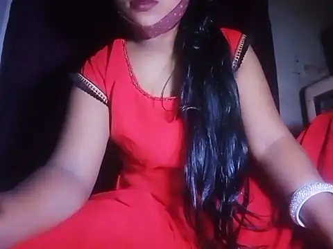 Snapshot of YUKTAPOWER chatting on 11.13.25 YUKTAPOWER online show from 11.13.25