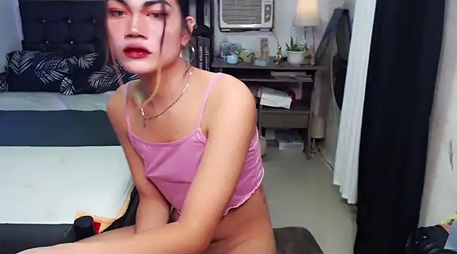 Snapshot of StellaSaucyCum chatting on 03.04.25 StellaSaucyCum online show from 03.04.25